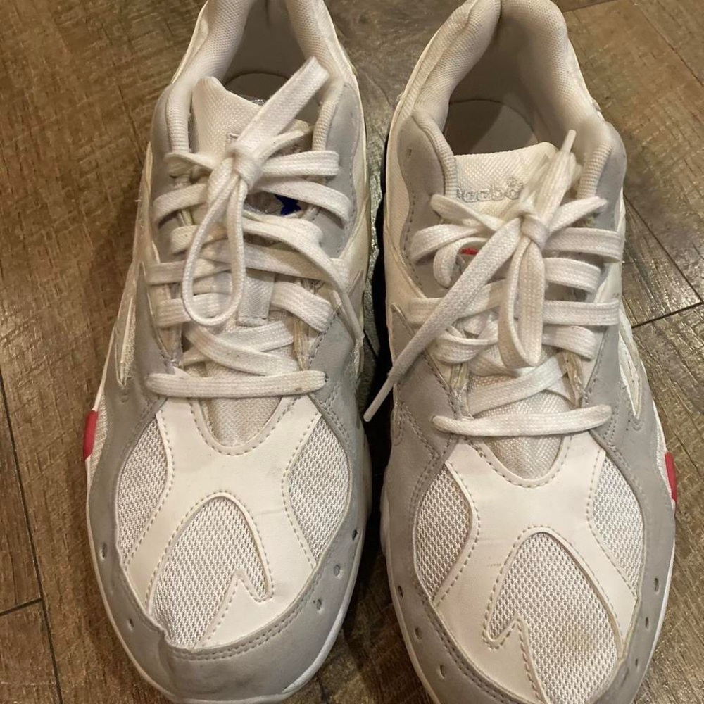 Reebok's double soul grand dad sneakers - Picture 5 of 12